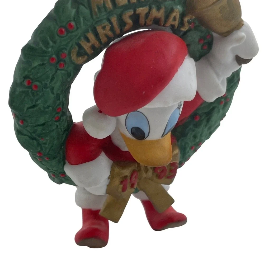 Vintage Disney Daisy Duck 1993 Christmas Ornament Santa Suit‎ Wreath Bell Taiwan